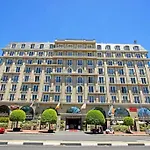 Stunning Cape Royale Suite