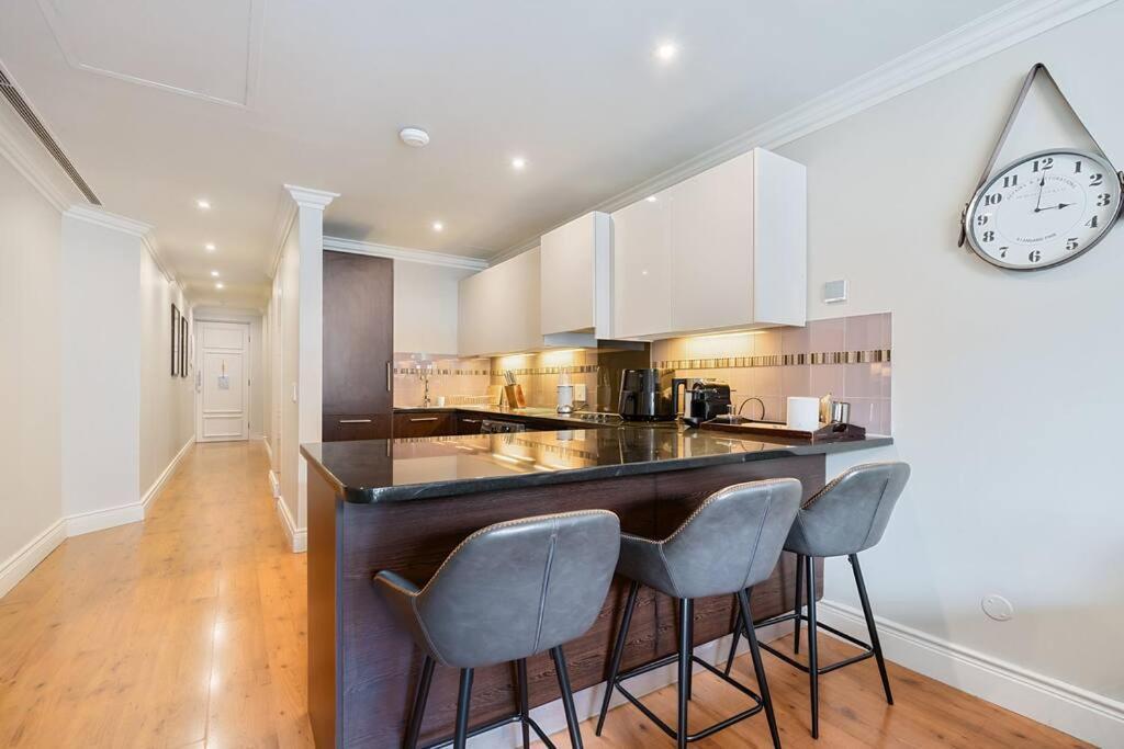 Apartment Stunning Cape Royale