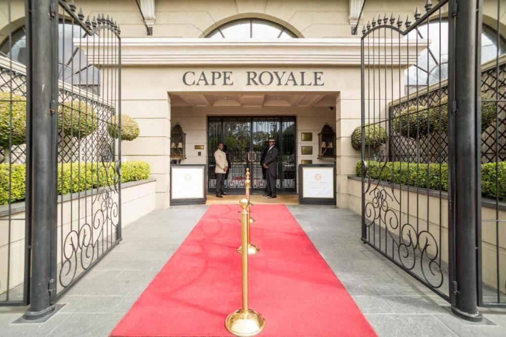 Stunning Cape Royale Cape Town